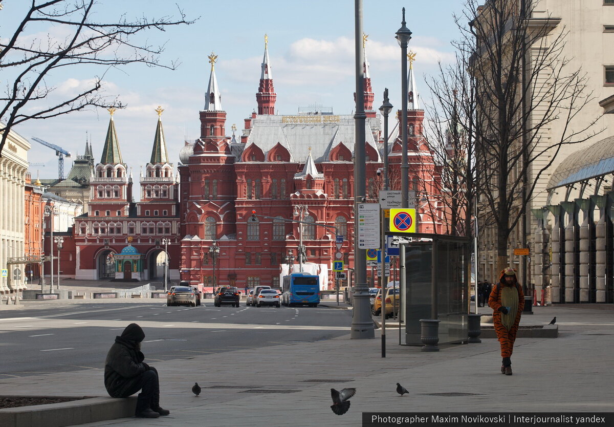 Работа москва без 18. Москва без людей.