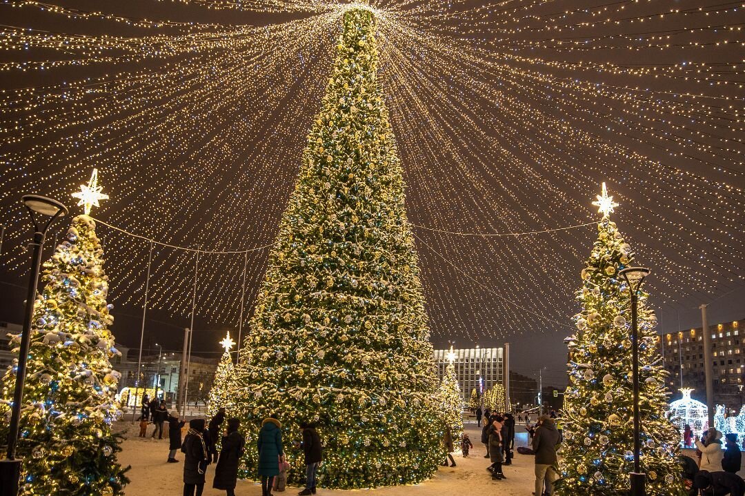 В этом году «новогодние каникулы» начнутся с 31 декабря и продлятся до 9 января.-2