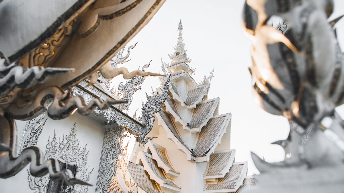 Wat Rong Khun | Chalermchai Kositpipat | 1997-н.в. | Chiang Rai, TH