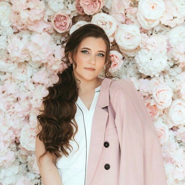 Светлана Толстокорова