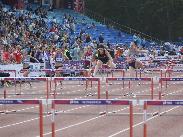     Фото Юлии Боровиковой (Вечерний Челябинск)