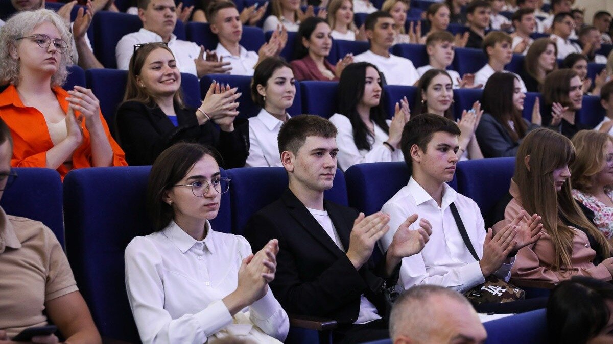 В СКФУ начался перевод студентов из семей участников СВО на бюджетное отделение