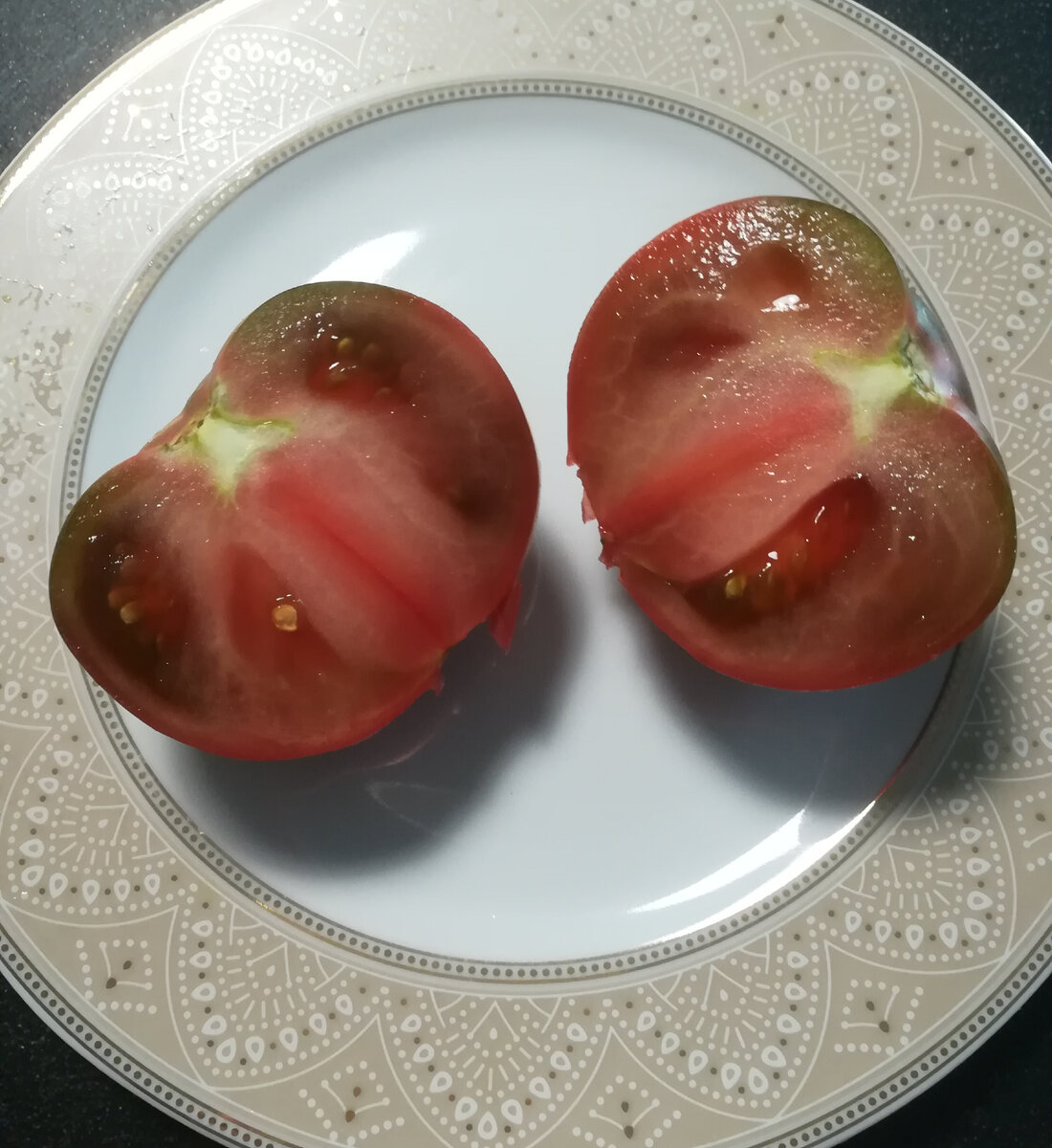 Вкус у "Черного принца" с довольно выраженной кислинкой