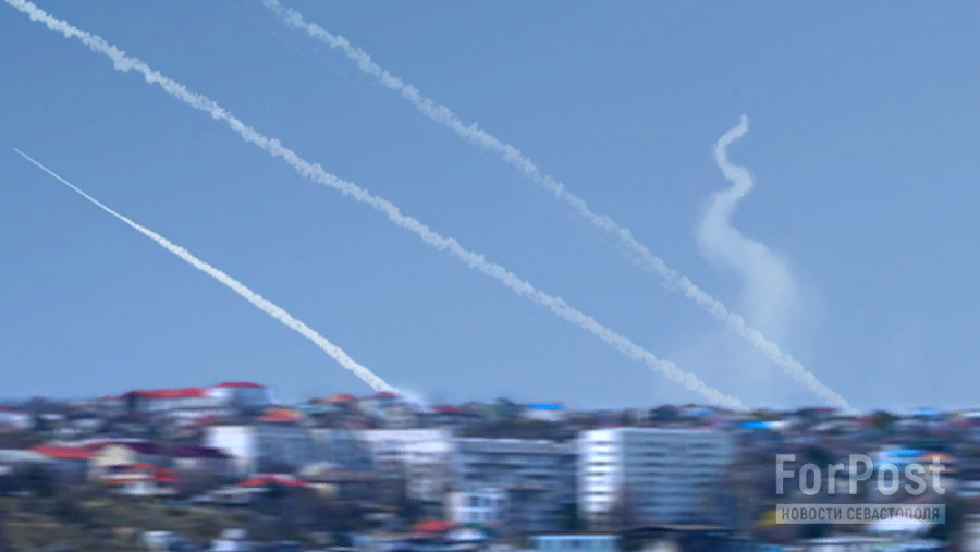 Коллаж ForPost