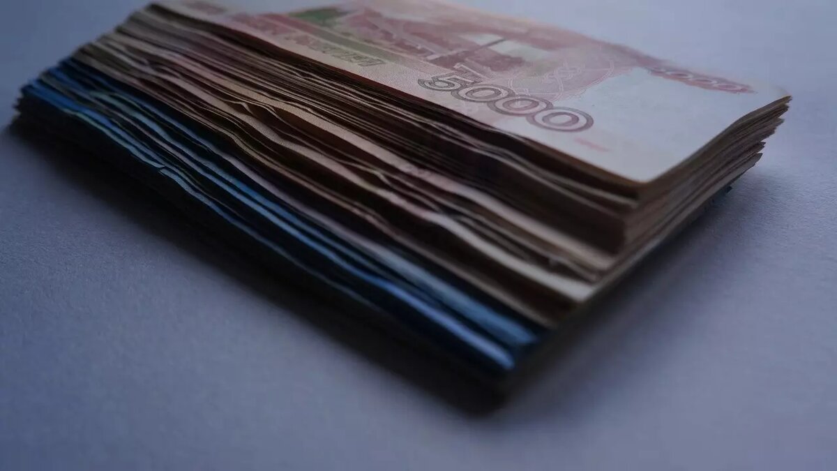     Нижний Новгород занял 33 место из 100 в рейтинге российских городов по уровню зарплат. Аналитики РИА Новости изучили данные за первые полгода 2023-го.