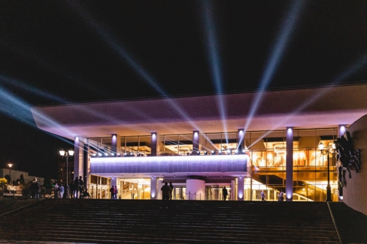    Липецкий драмтеатр имени Толстого открыли после капремонта