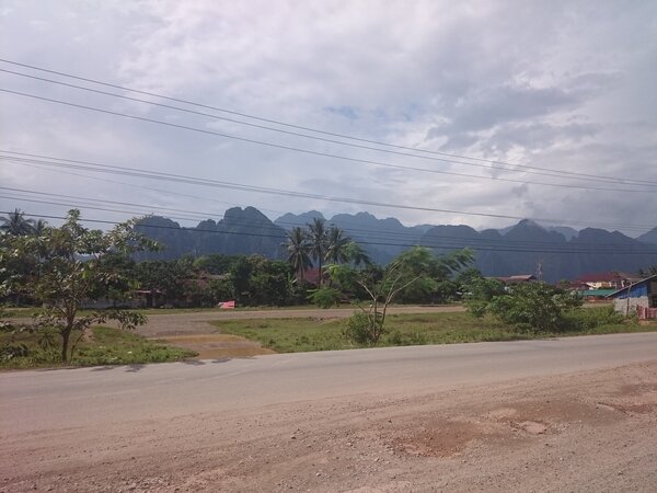 На подъезде к Ванг-Вьенг