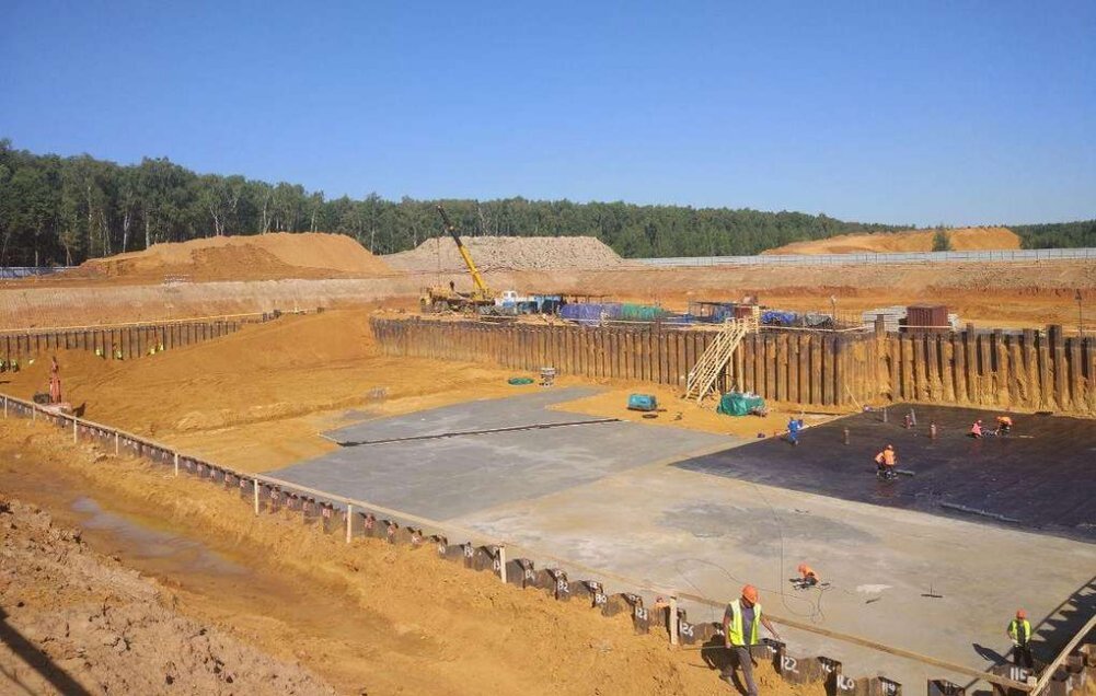 Фундамент под первый мусоросжигательный завод в Московской области вблизи деревни Свистягино Воскресенского района. Август 2018 года. Фото: ТАСС. 