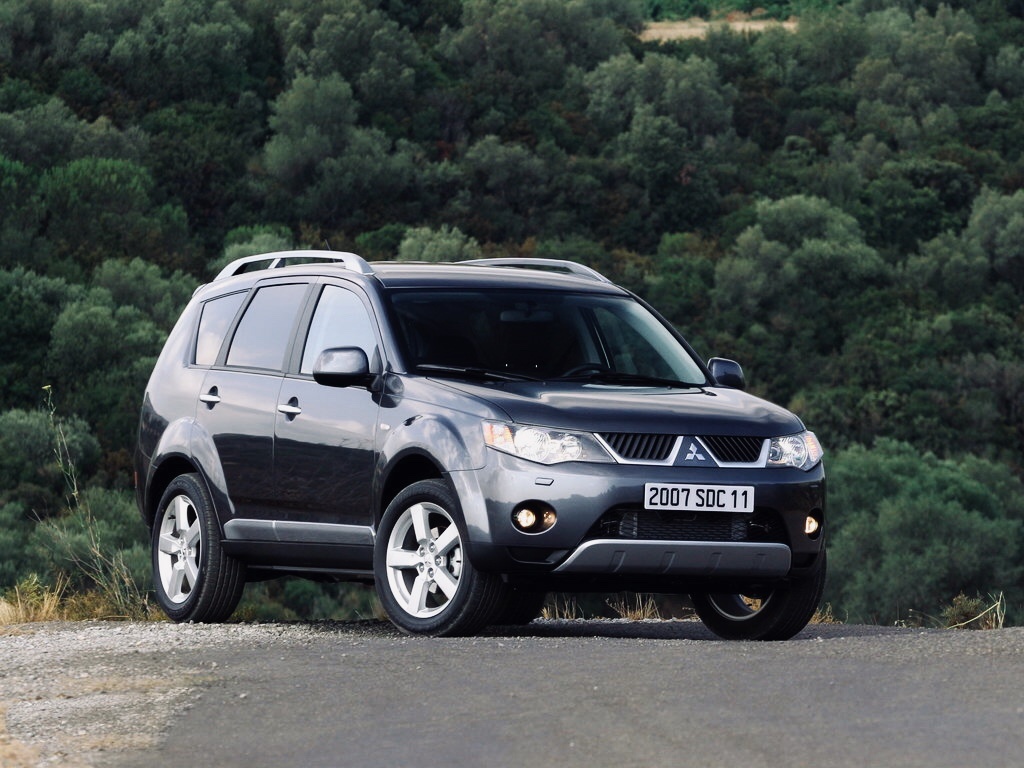 Mitsubishi Outlander 