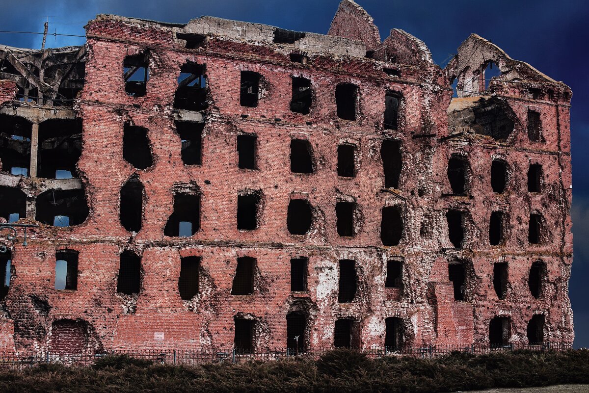 дом павлова в волгограде история фото