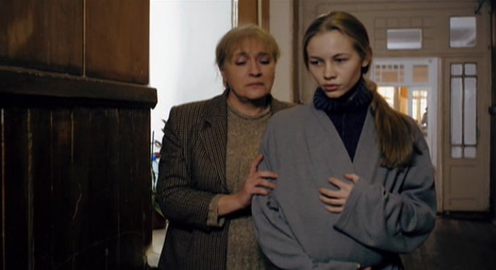 Сериал "Темные воды". Источник: http://free-war.net/serial/375904-temnye-vody-vse-4-serii-2011-satrip.html