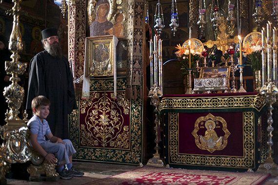 Икона «Всецарица»; монастырь Ватопед, Афон. Фото с сайта orthodoxpantry.blogspot.ru