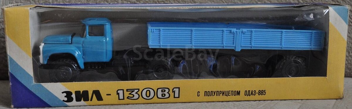 Коробка по стилистике напоминала на Зил 4502