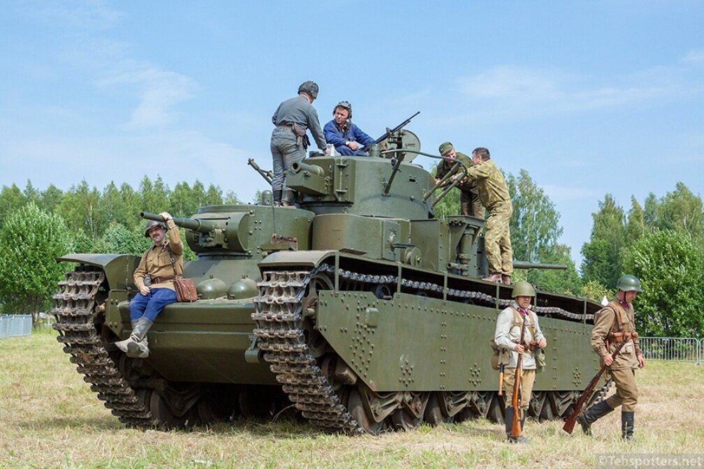 Современная реконструкция Т-35
