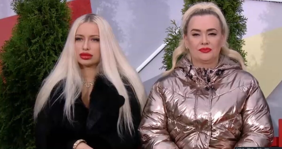 Кристина вместе с ведущей Татьяной Светловой.