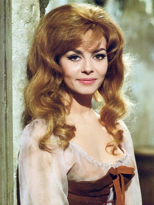 Мишель Мерсье - Анжелика. Фото из свободного доступа.