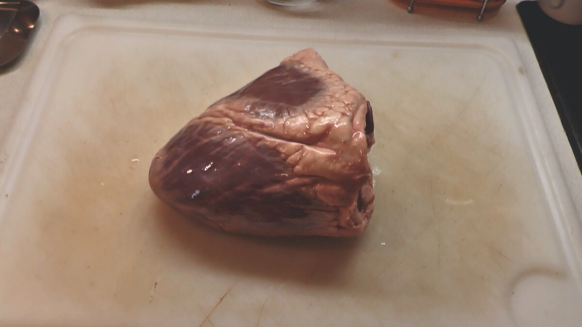 Жир с сердца лучше не срезать.