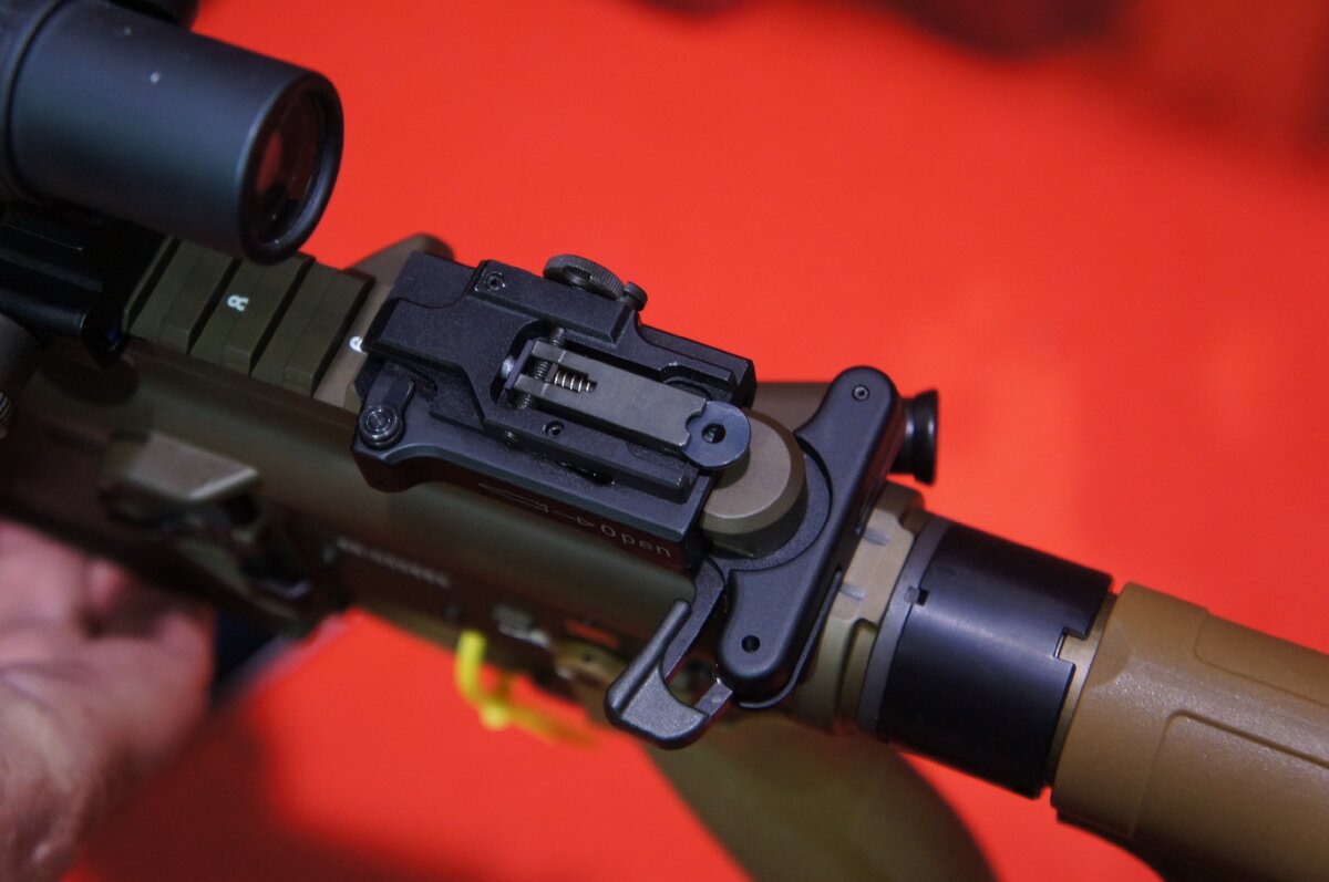 Штурмовая винтовка Heckler & Koch 416 A5. Источник: https://vk.com/oruzhie_tekhnika_armiya