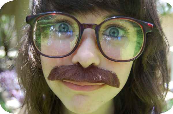 Усатый мужик. Империал борода. Большие усы. Мужчина с усами. Люблю усатых.