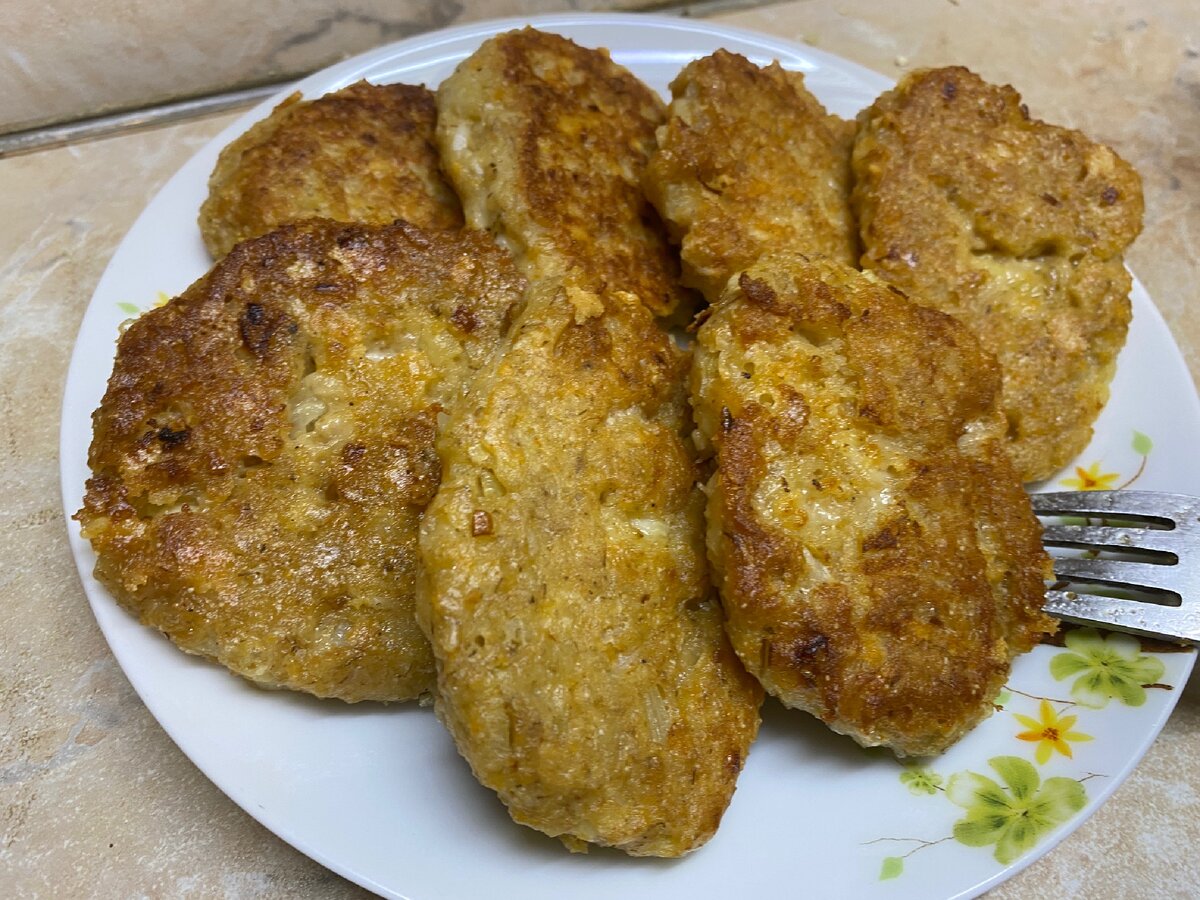 Котлеты без масла. Котлеты без мяса. Котлеты овсяные без мяса. Сижу на котлетах