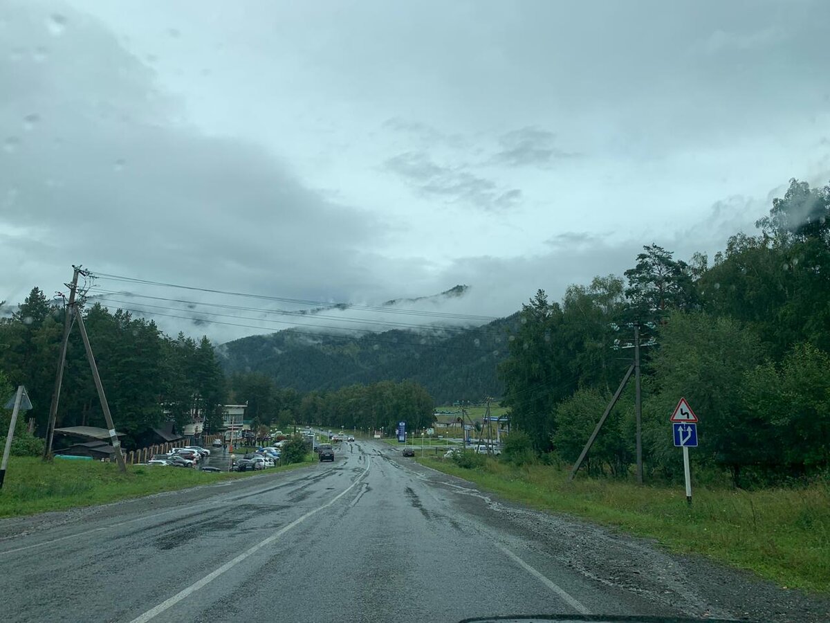 И действительно понимаешь, что так оно и есть, дорога является психологом, разбором не понятных мыслей в голове.