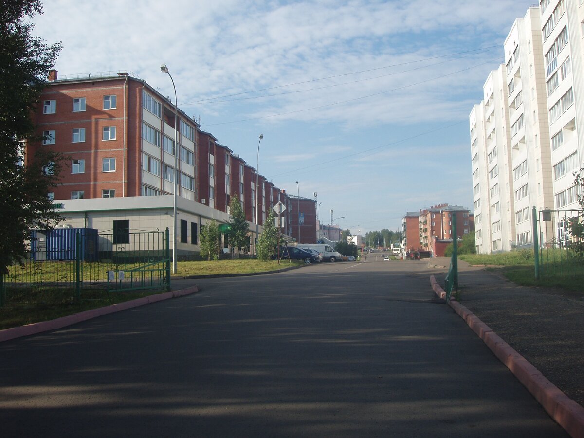 в этот городок хотели, только в частный сектор. фото из личного архива