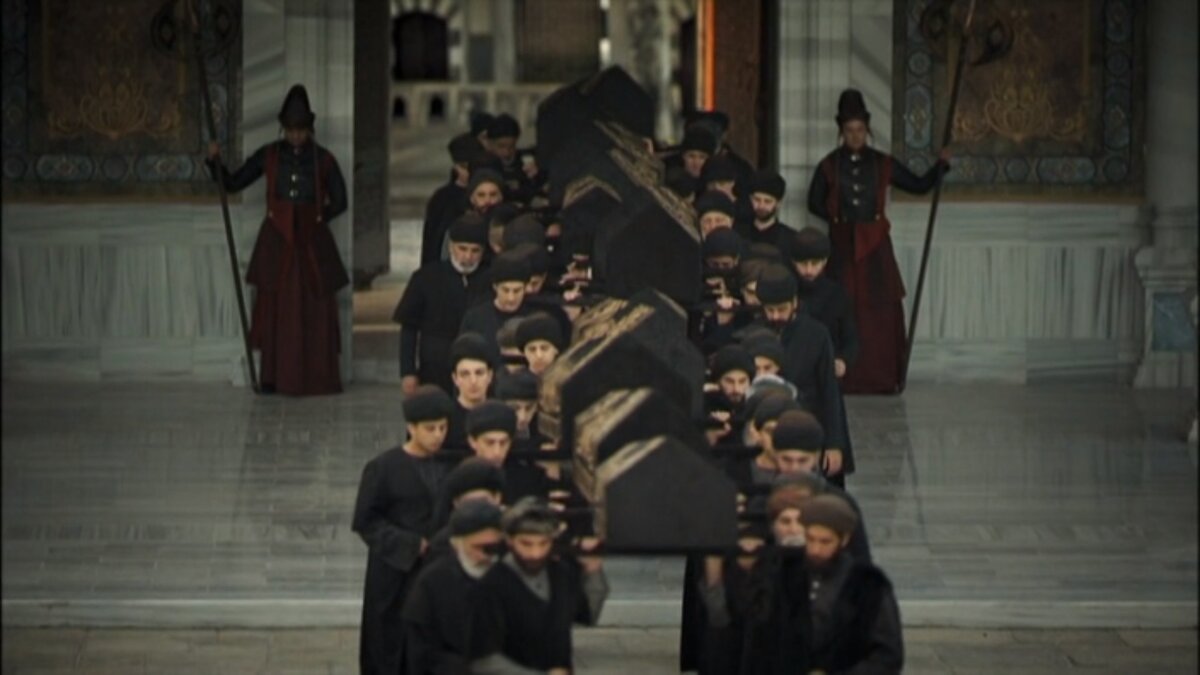 Похороны 19 шехзаде