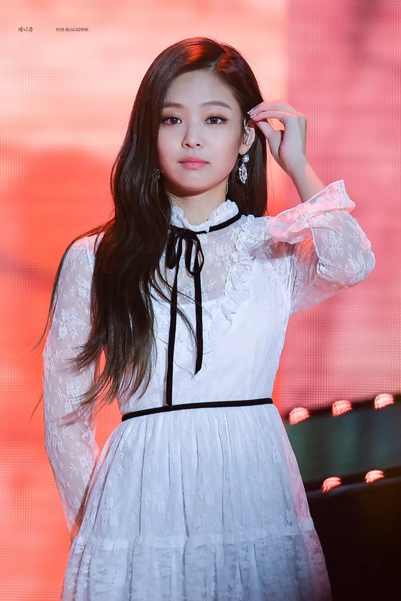 Группа black pink дженни. Jennie BLACKPINK. Блэк Пинк Jennie. Дженни из Блэк Пинк. Дженни Ким из Black Pink.