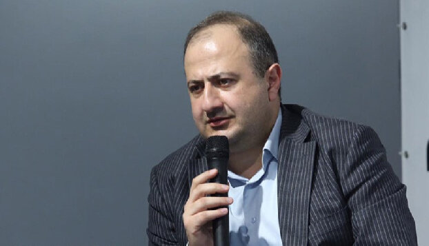 декан Факультета востоковедения ЕГУ, тюрколог Рубен Мелконян