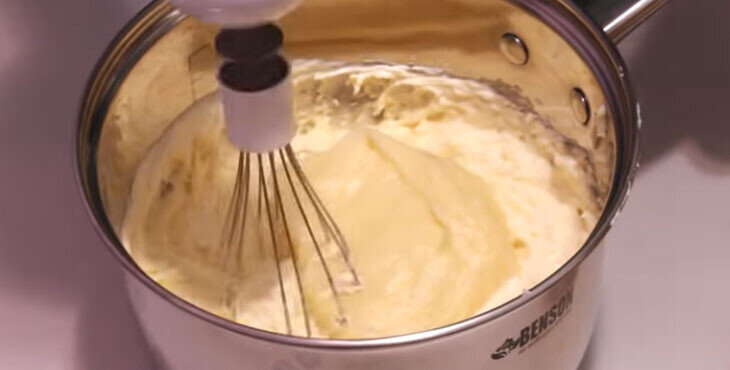 Как быстро и легко сделать торт с заварным кремом без духовки.