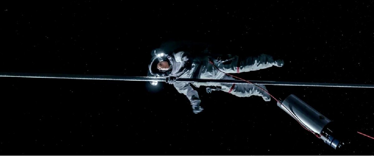 Хотите верьте, хотите нет, но здесь это называется "сходить с канистрой за кислородом". 