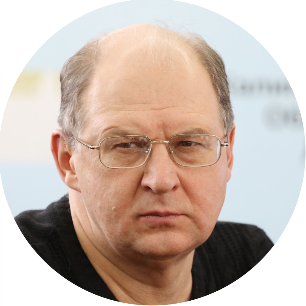 Депутат Михаил Чесалин