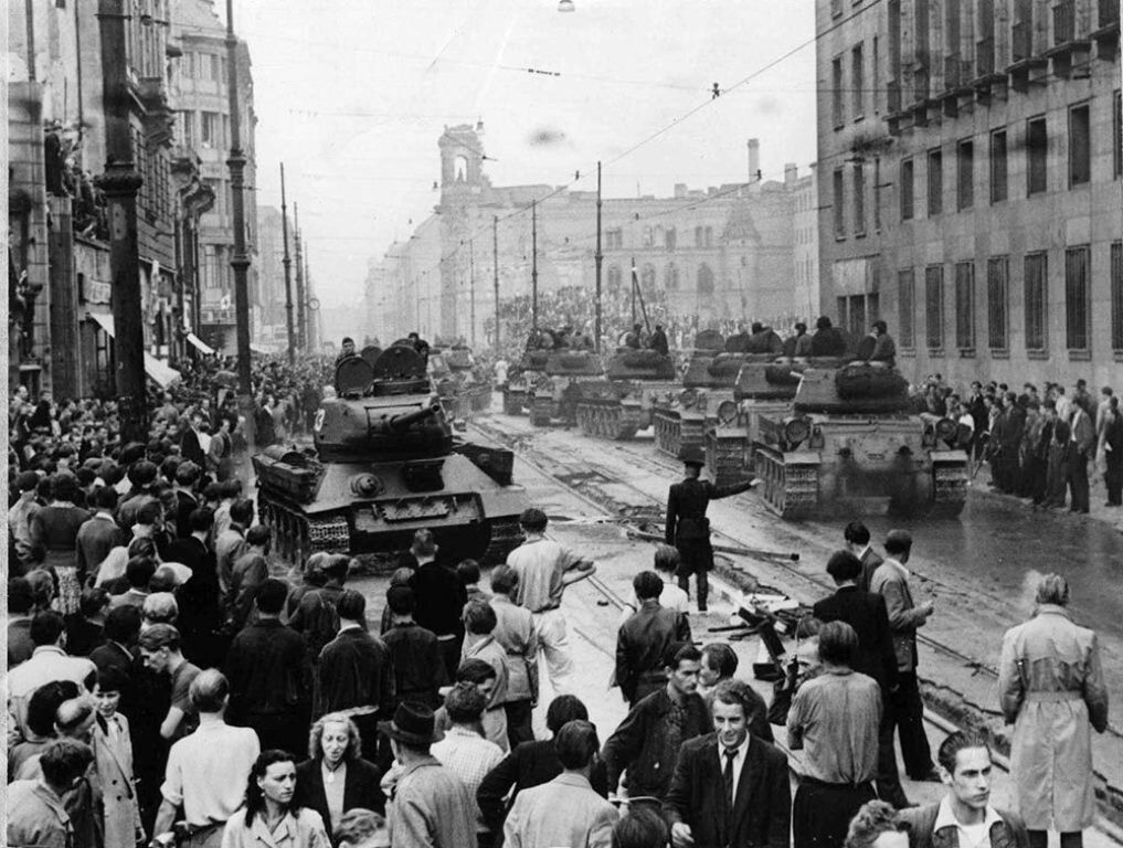 Гдр 1953 год. Восстание в ГДР 1953. 1953 Год Берлин.