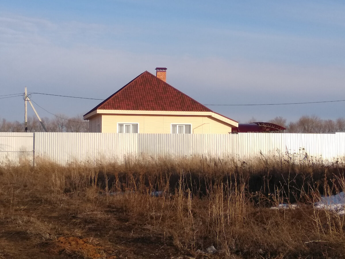 Наш дом - вид с соседней улицы. @ Горбунов Сергей