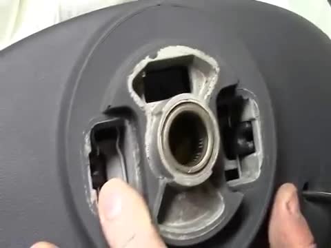 Как снять руль рено логан