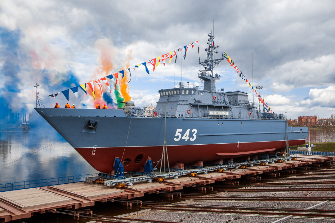 Фото со спуска на воду / Медиапалуба