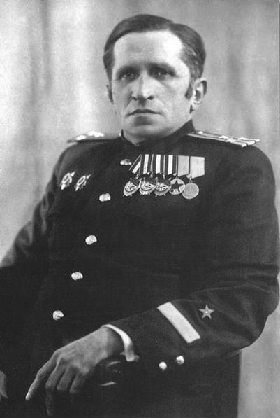 Фото: капитан 1 ранга Н.Ю. Авраамов