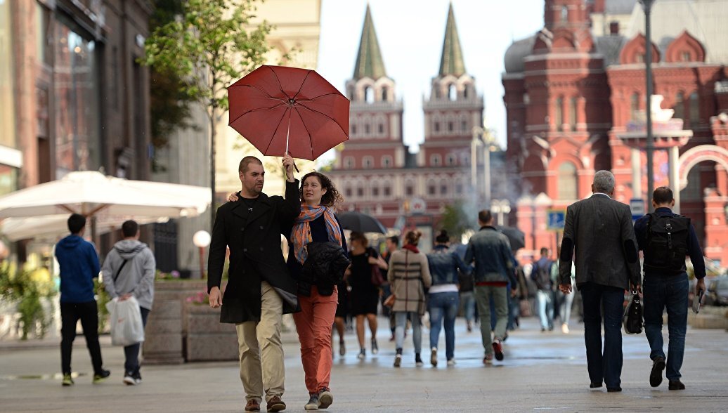 Где одеваются москвичи недорого