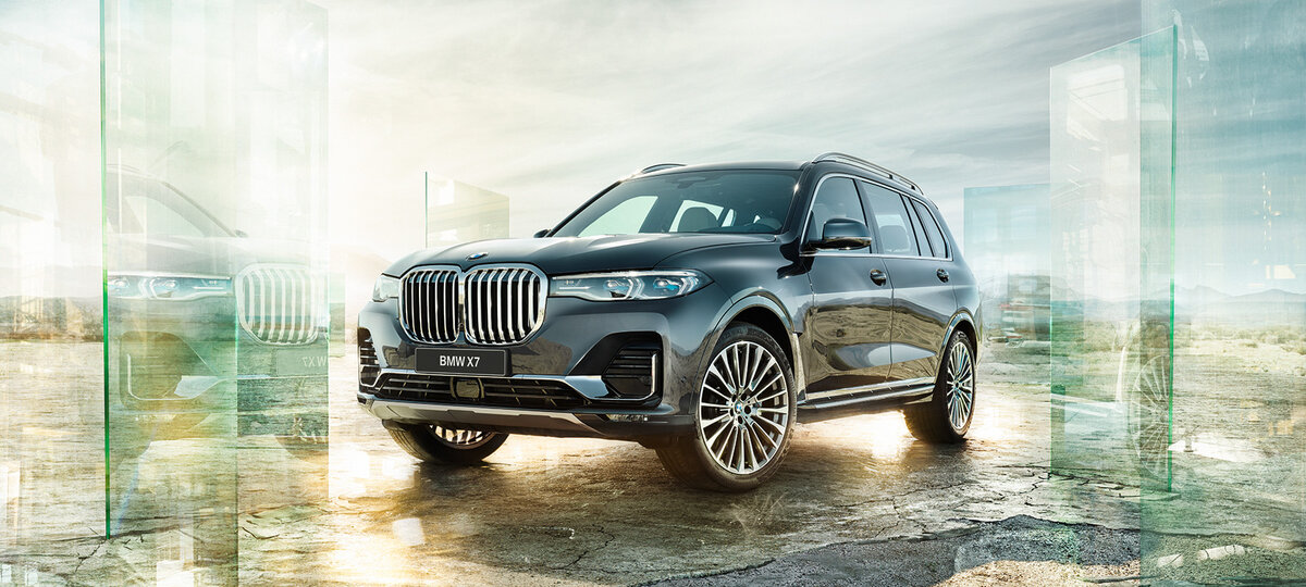 Внешний вид BMW X7.