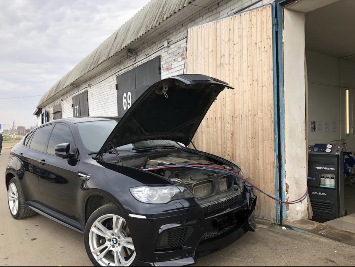 Заправлять кондиционер необходимо дважды в год