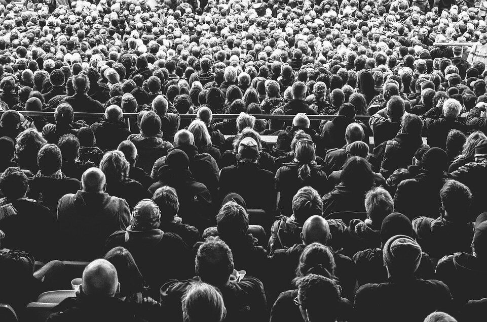 https://pixabay.com/photos/audience-crowd-people-persons-828584/