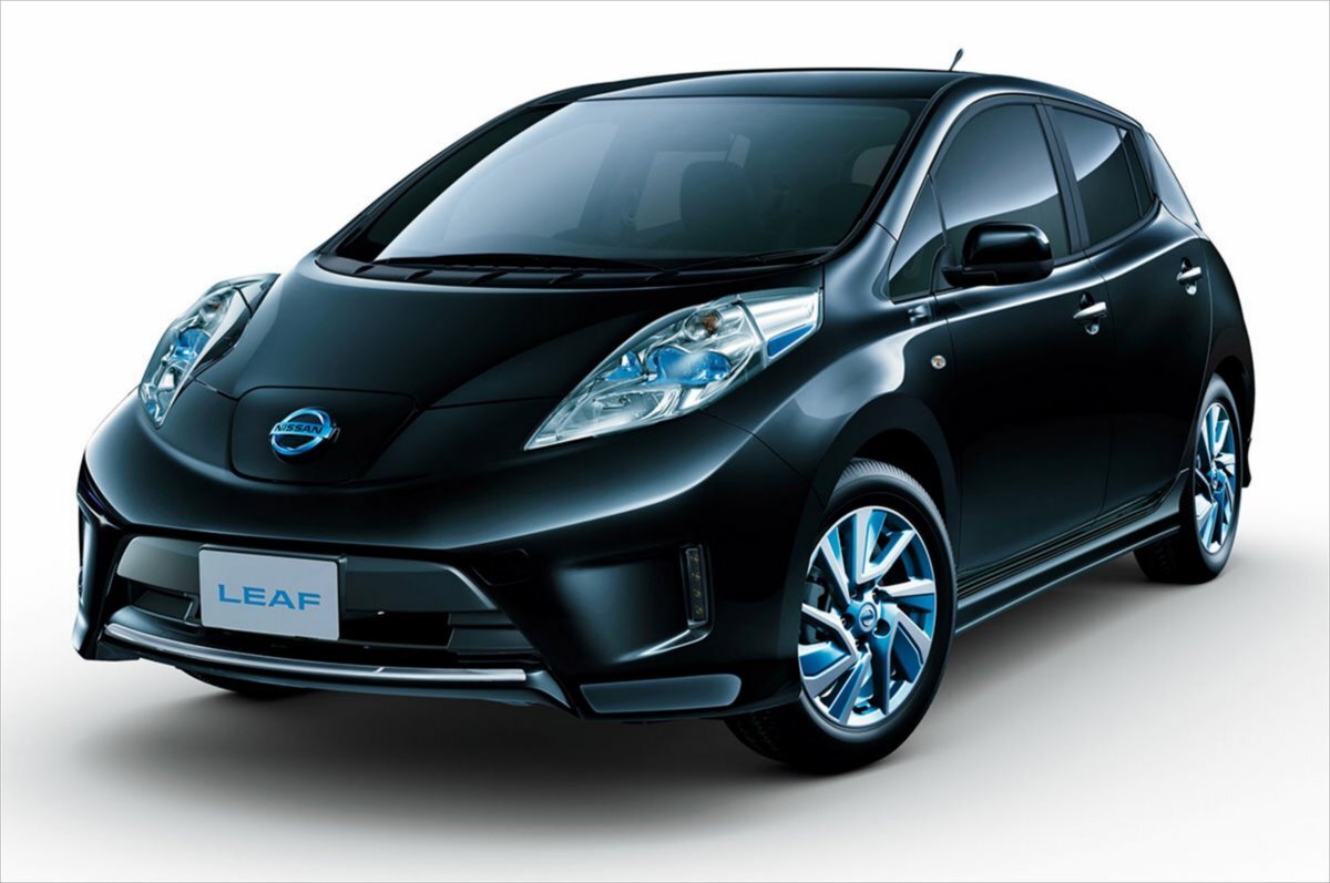 Автомобиль Nissan Leaf
