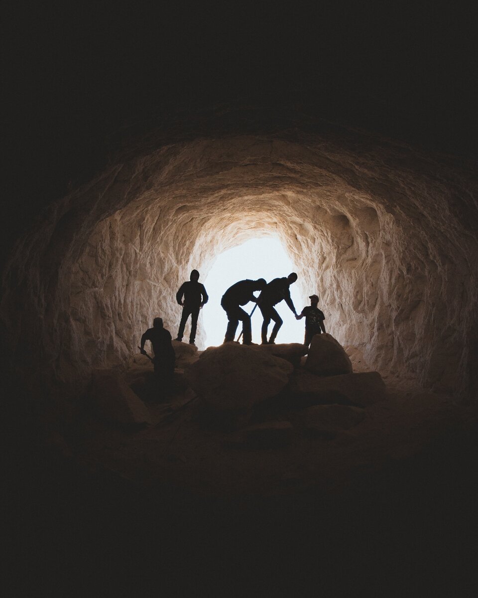 https://unsplash.com/photos/wnkE42AFNZg