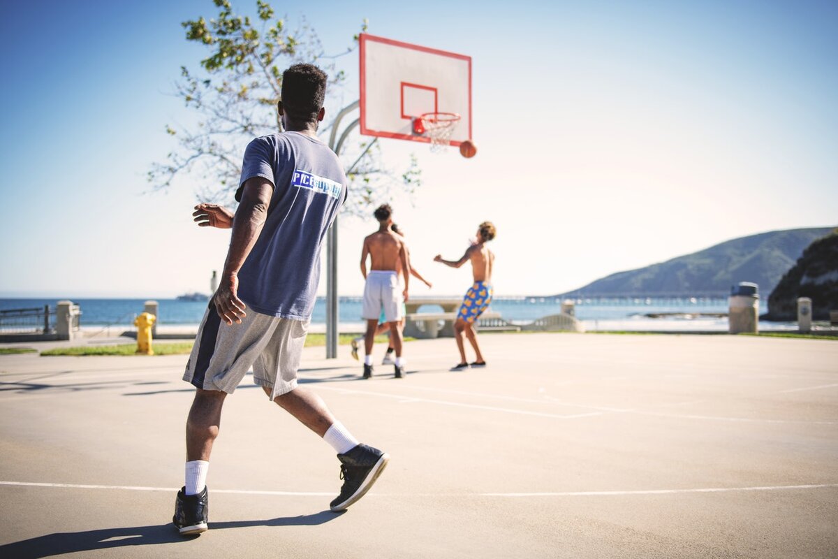 Source: https://www.pexels.com/photo/four-people-playing-basketball-1080882/