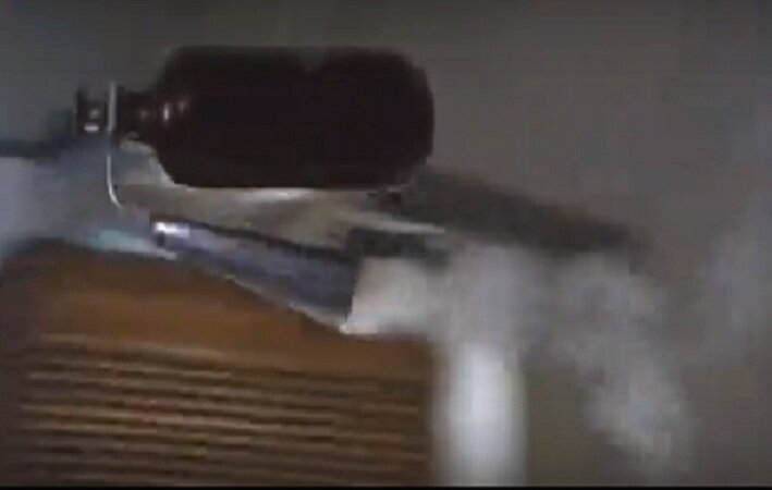 Кадр из фильма "Усатый нянь"