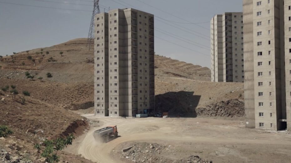 Неудавшийся город-сад: как иранцы забыли сделать канализацию новому городу в пустыне и вынуждены были забросить его