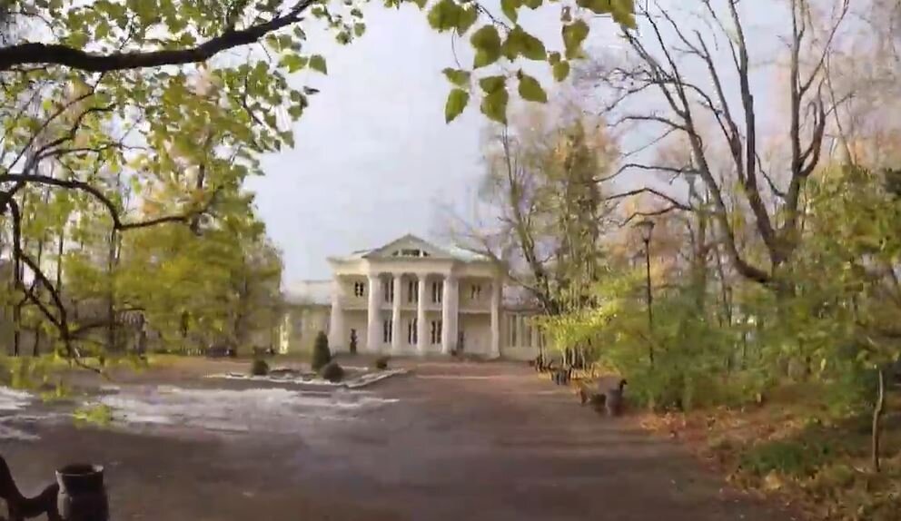 Летний домик князя Орлова - самая старая постройка в Нескушном саду