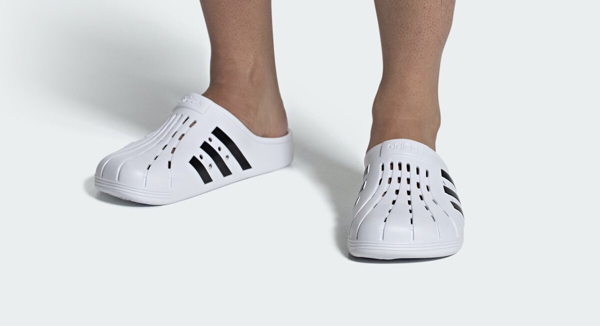 Adidas crocs outlet model