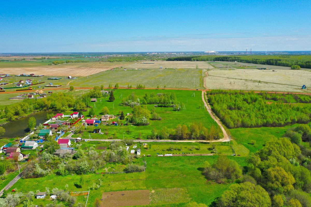Только в дни новогодних каникул участки в «Солнечной долине -3» можно приобрести по цене практически в два раза ниже базовой стоимости. Не упустите такую возможность.