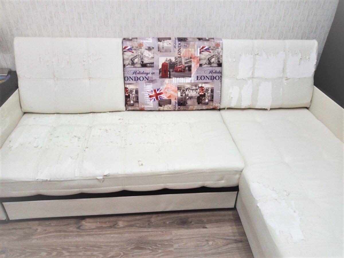 Диван до замены обивки